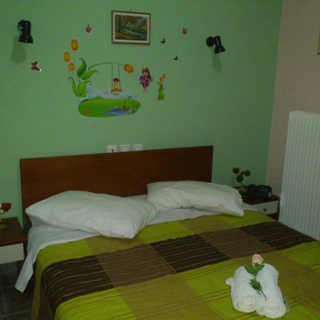 Pame Pantheos Hotel Kamena Vourla Exterior photo