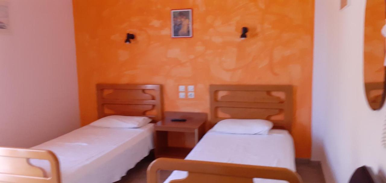 Pame Pantheos Hotel Kamena Vourla Exterior photo